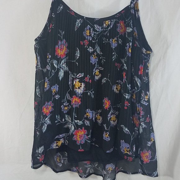 Your Story Chiffon Pleated Cami - Picture 2 of 8